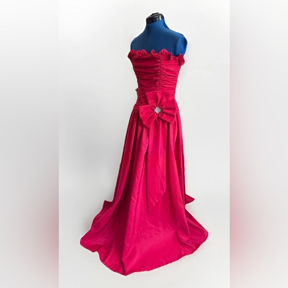 Vintage Nadine Formals Tafetta Red Strapless Ruffle Bow Bling Maxi Party Dress 7